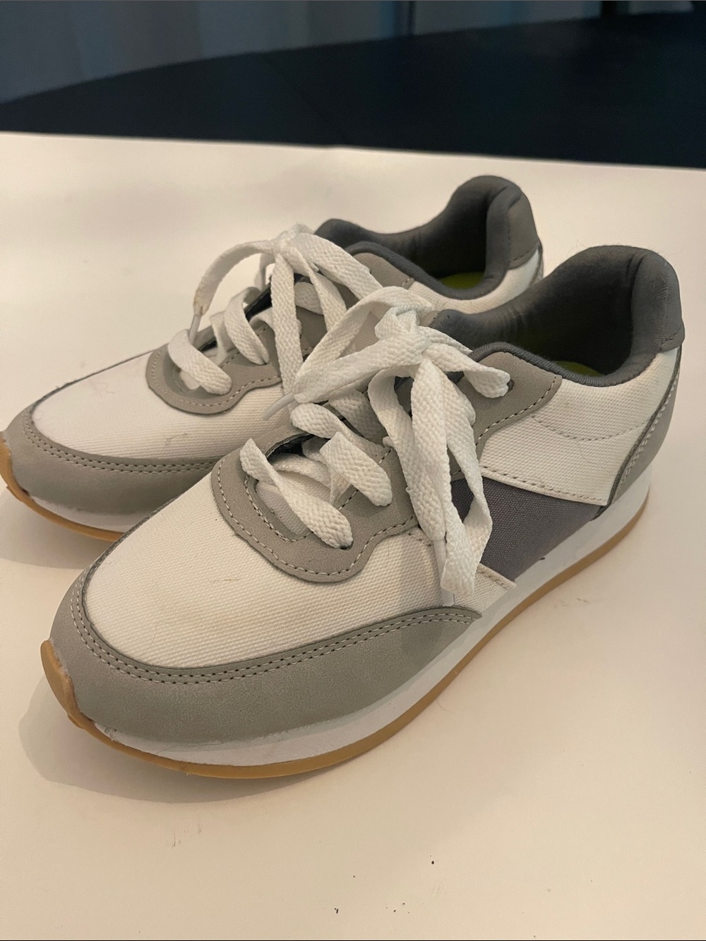 Cat & Jack White and Gray Kids Lace-Up Sneakers size 1